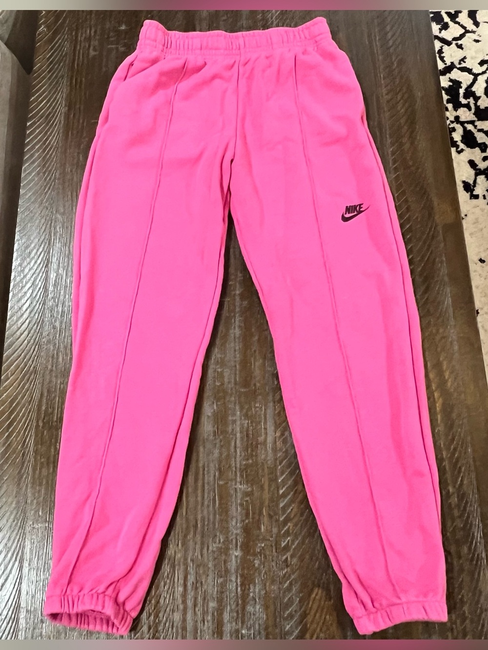 Nike Bright Pink Big Girls' Size Large Fleece Jogger Pants Logo on Back